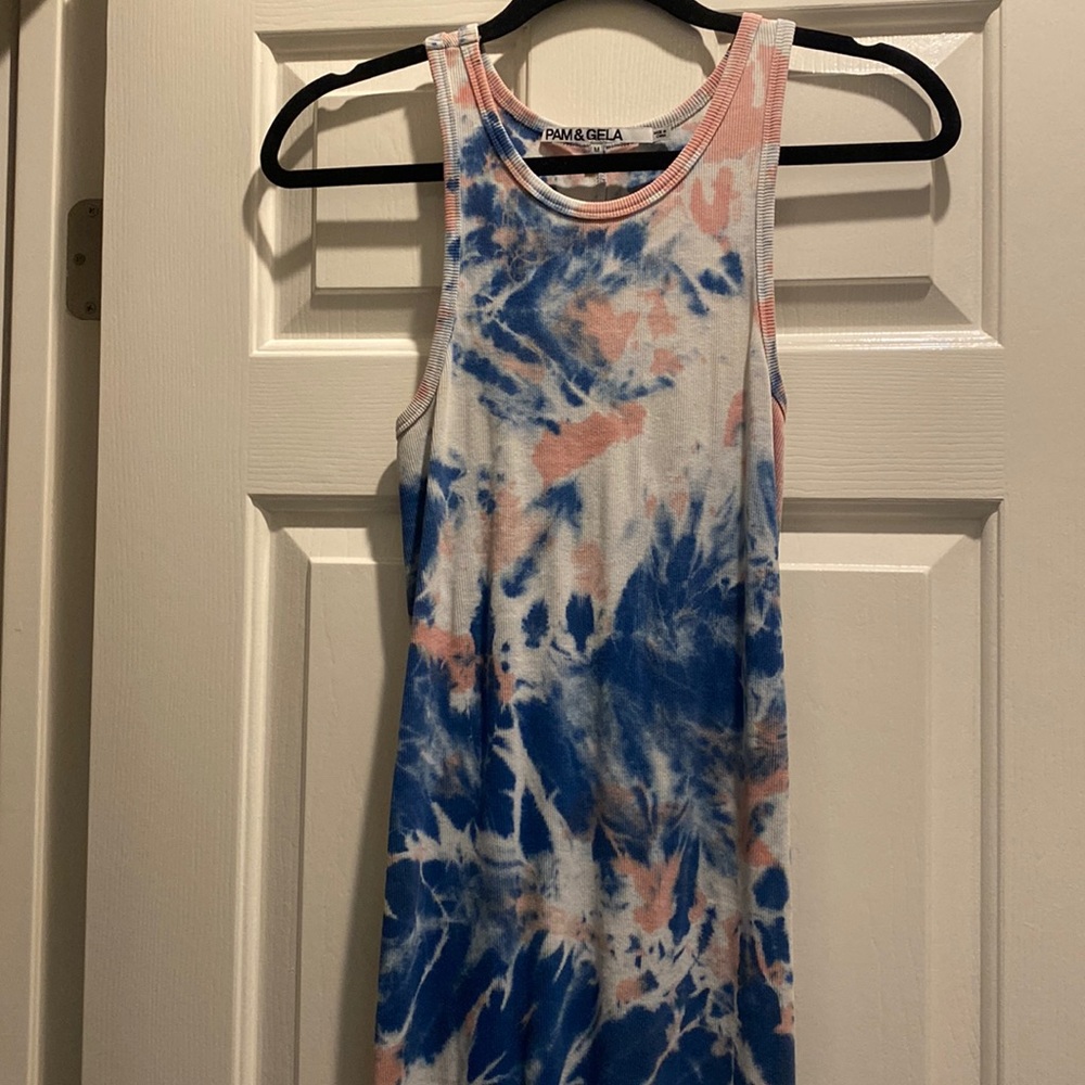 Pam & Gela Tie-dye stretch long dress size medium Boutique brand great condition